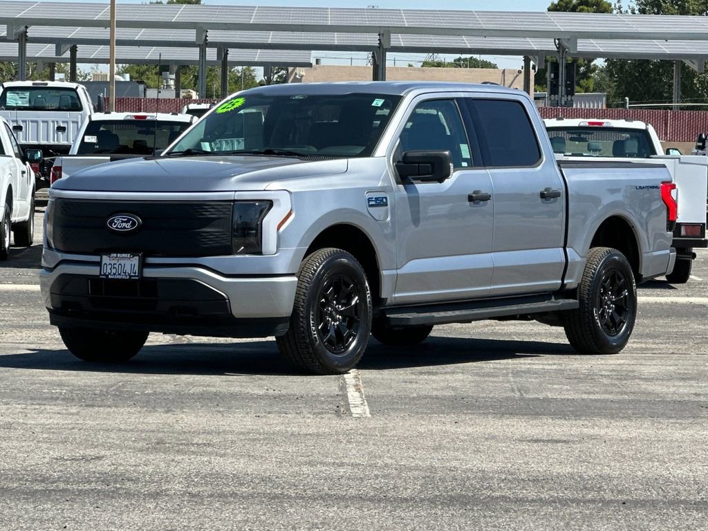Certified 2025 Ford F150 Lightning XLT AWD/4WD image 7