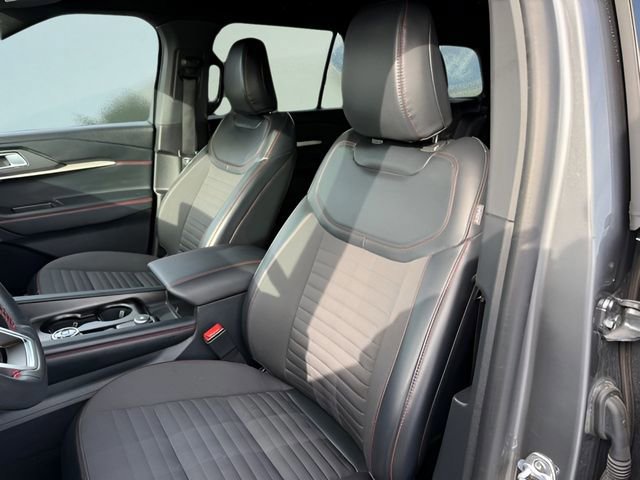 Certified 2025 Ford Explorer ST-Line image 20