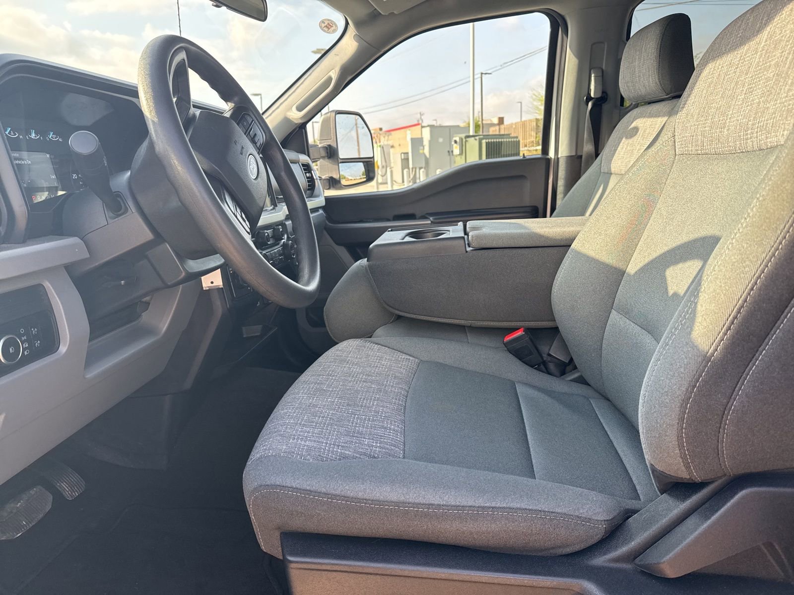 Certified 2025 Ford F350 XLT image 11