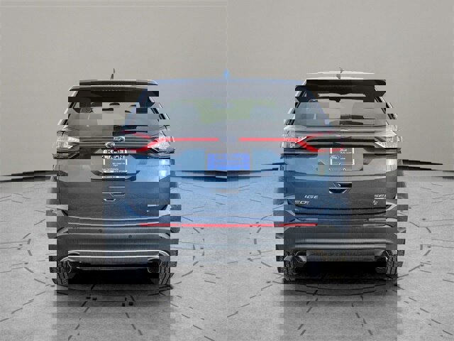 Certified 2018 Ford Edge SEL w/ Equipment Group 201A image 11