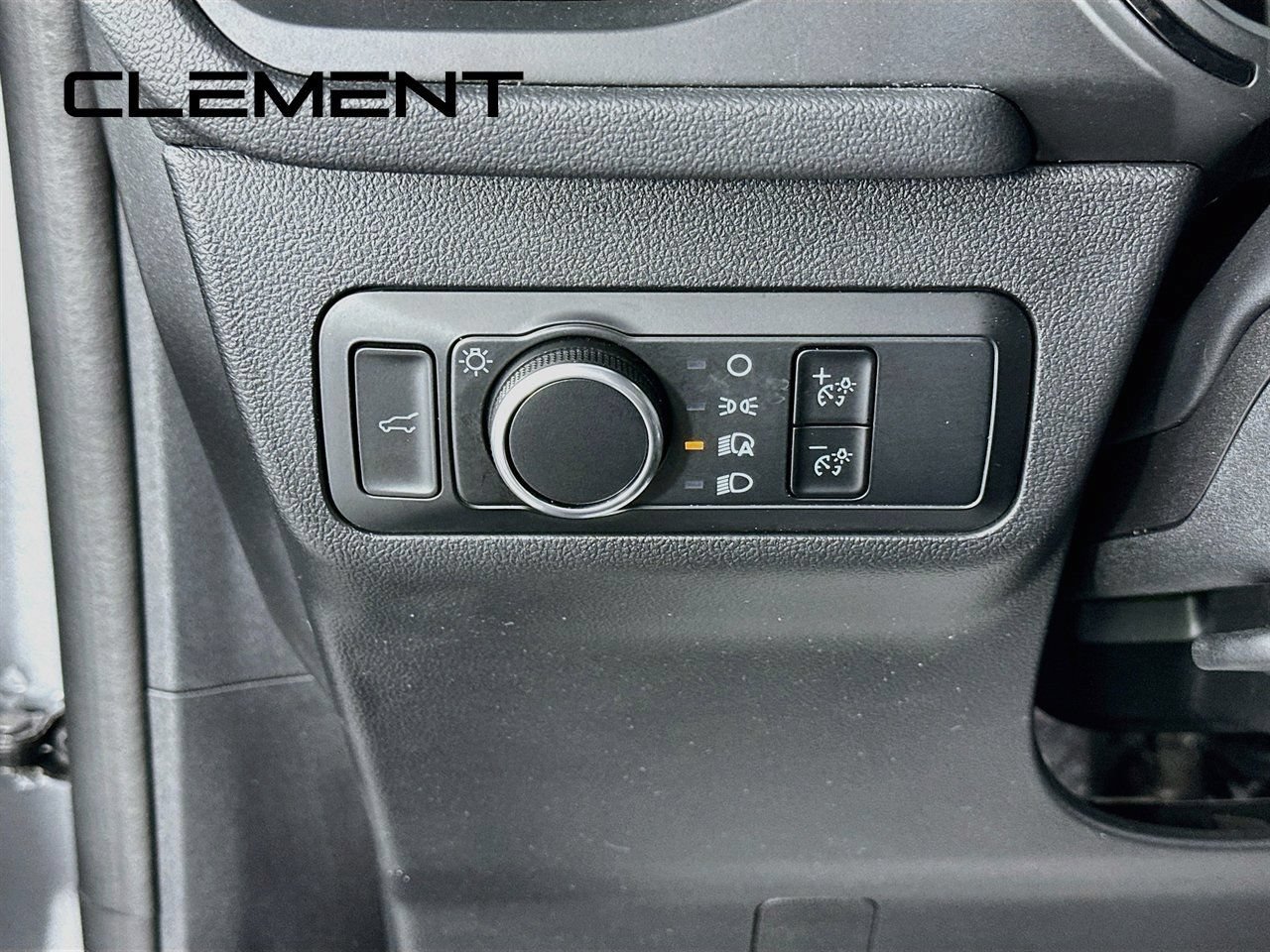 Certified 2024 Ford Escape ST-Line AWD/4WD image 14
