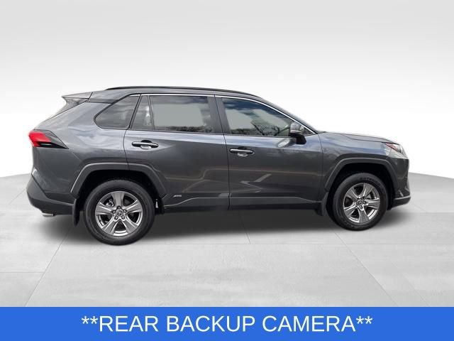 Used 2023 Toyota RAV4 XLE w/ Convenience Package image 7