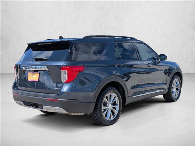 Certified 2023 Ford Explorer XLT w/ Equipment Group 202A AWD/4WD image 8