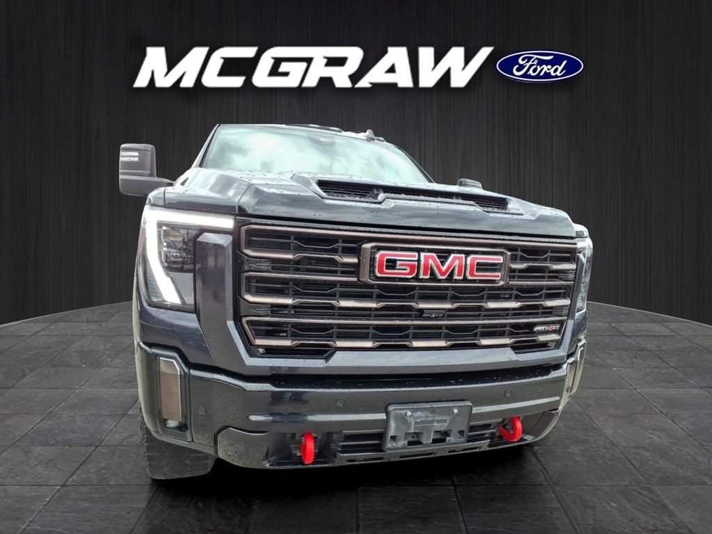 Used 2024 GMC Sierra 2500 AT4X AWD/4WD image 10