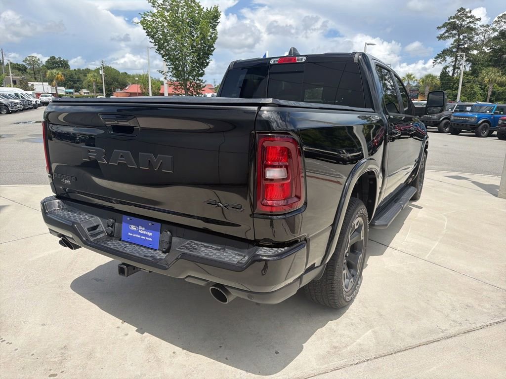 Used 2025 RAM 1500 Big Horn AWD/4WD image 9