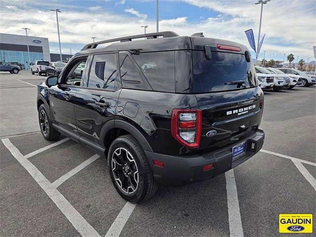 Certified 2025 Ford Bronco Sport Outer Banks w/ Outer Banks Tech Package+ image 3