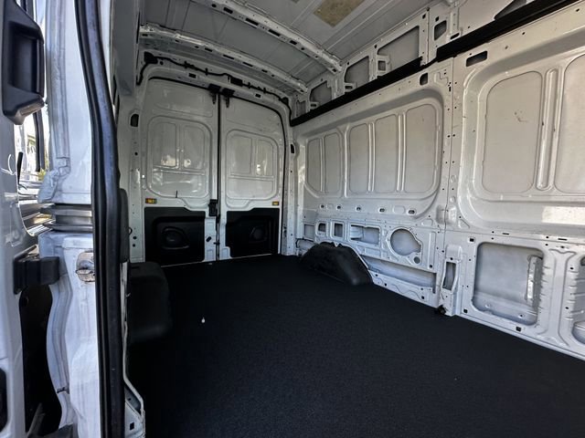 Certified 2023 Ford Transit 250 148 High Roof image 20