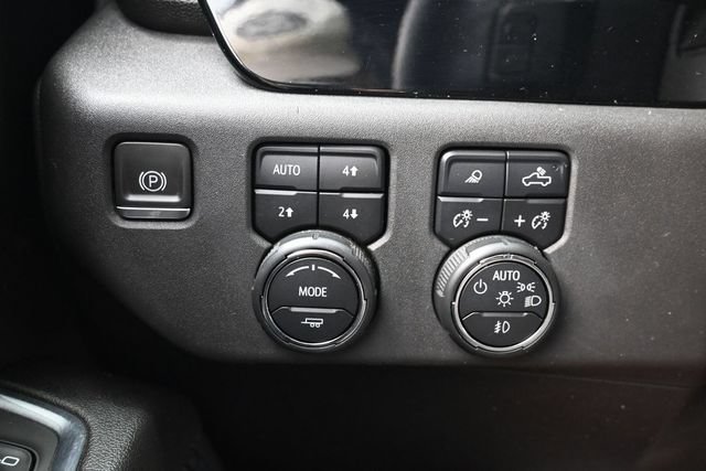 Used 2023 Chevrolet Silverado 1500 LT Trail Boss AWD/4WD image 14