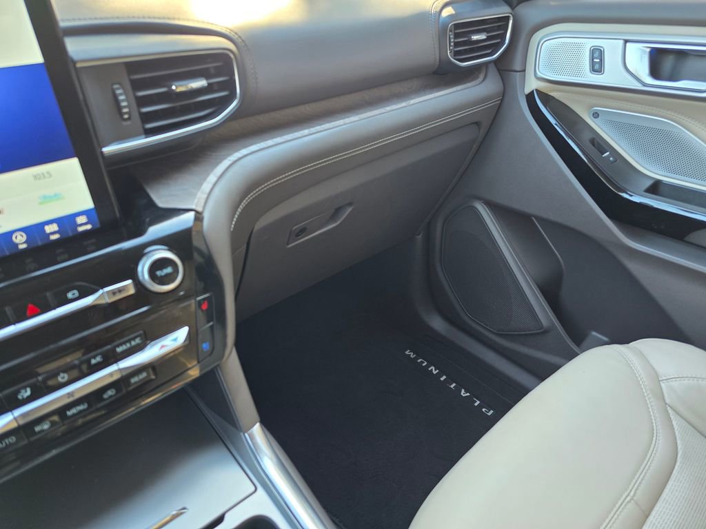 Certified 2022 Ford Explorer Platinum w/ Equipment Group 601A image 42