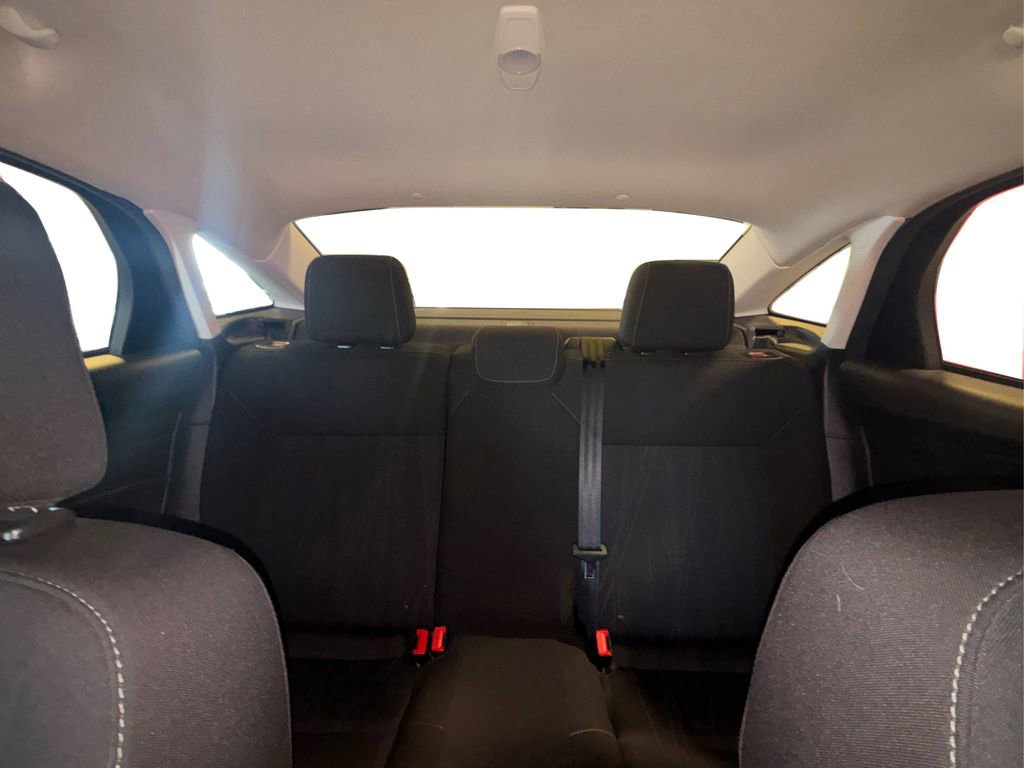 Certified 2018 Ford Focus SE w/ SE Appearance Package FWD image 22