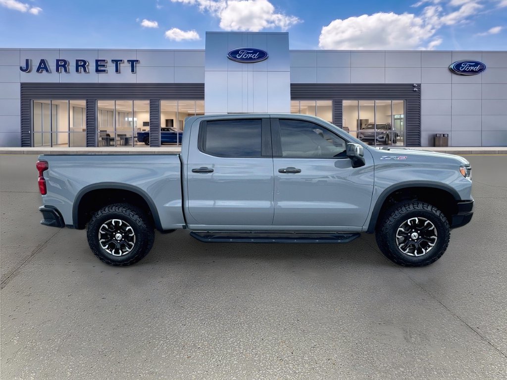 Used 2024 Chevrolet Silverado 1500 ZR2 w/ Technology Package AWD/4WD image 8