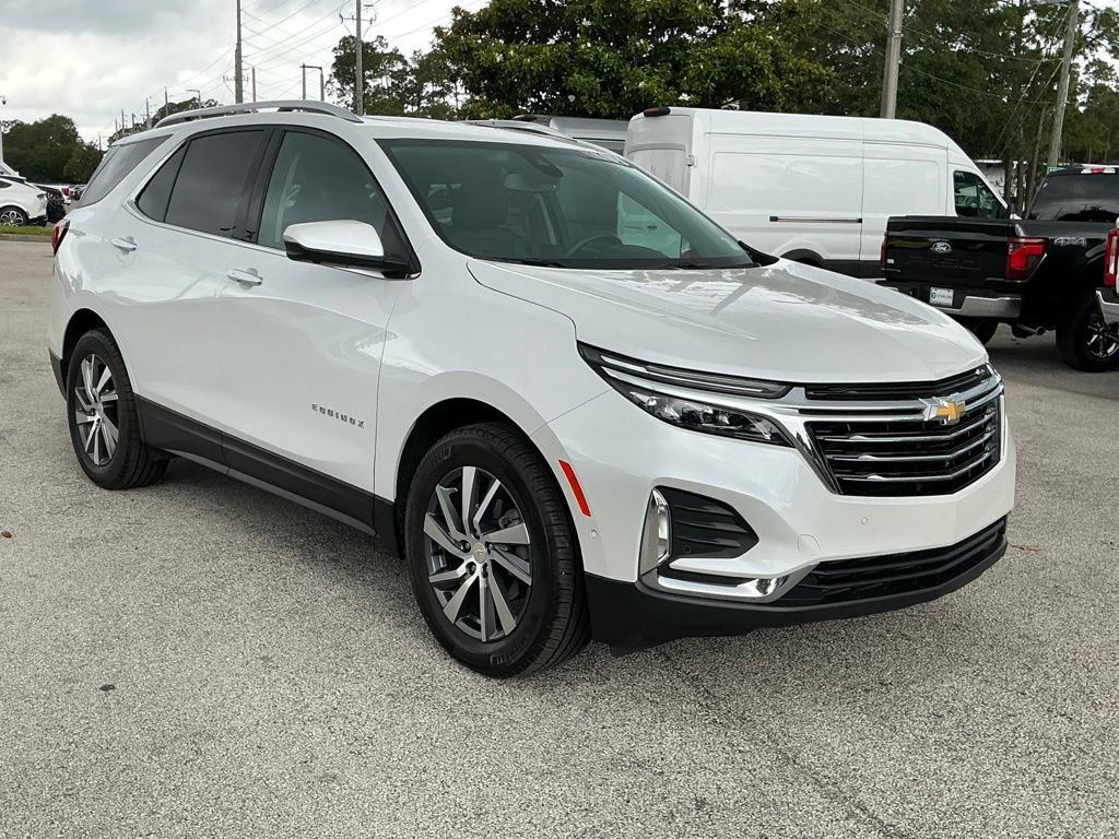 Used 2024 Chevrolet Equinox Premier FWD image 13