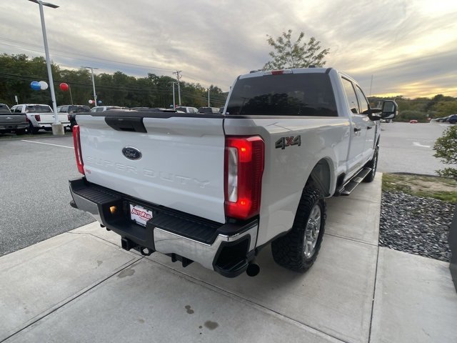 Certified 2024 Ford F250 XLT w/ Snow Plow Prep Package image 5
