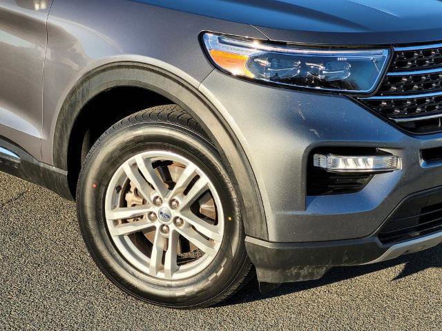 Certified 2024 Ford Explorer XLT w/ Equipment Group 202A image 9