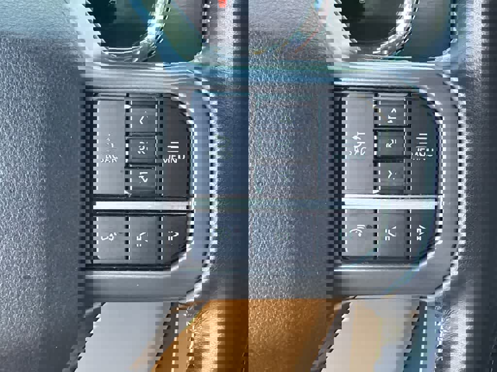 Certified 2021 Ford F150 Lariat w/ Equipment Group 502A High image 23