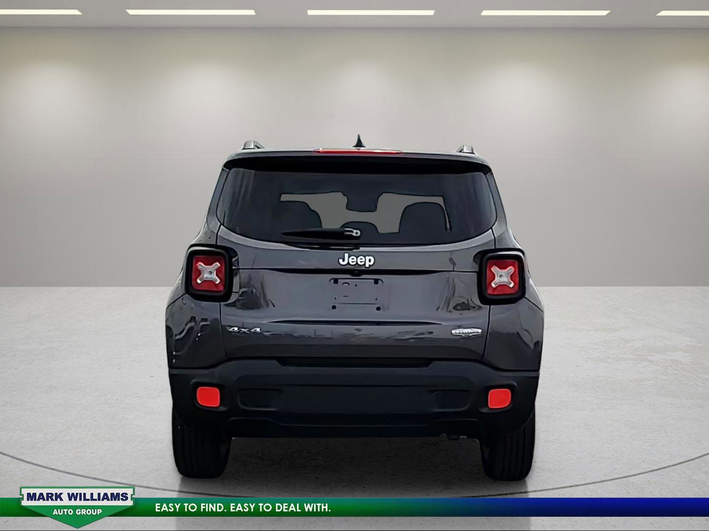 Used 2017 Jeep Renegade Latitude w/ Safety & Security Group image 4