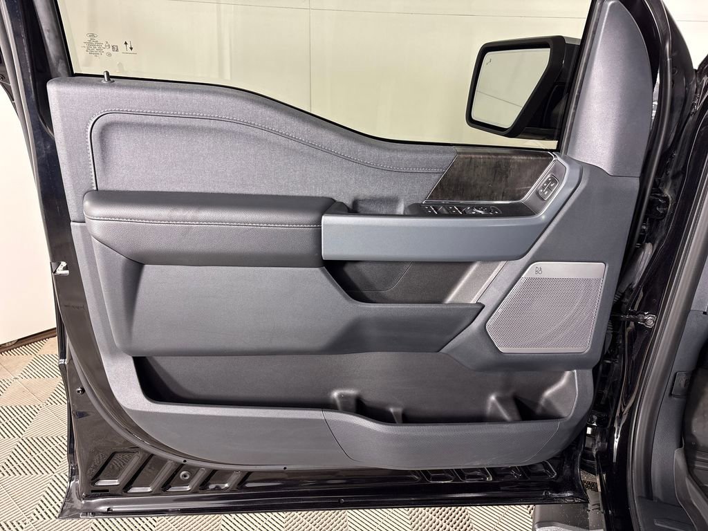 Certified 2023 Ford F150 Lariat w/ Equipment Group 502A High image 24