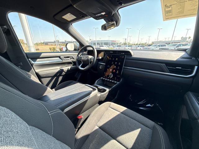 Used 2025 GMC Terrain Elevation FWD image 15