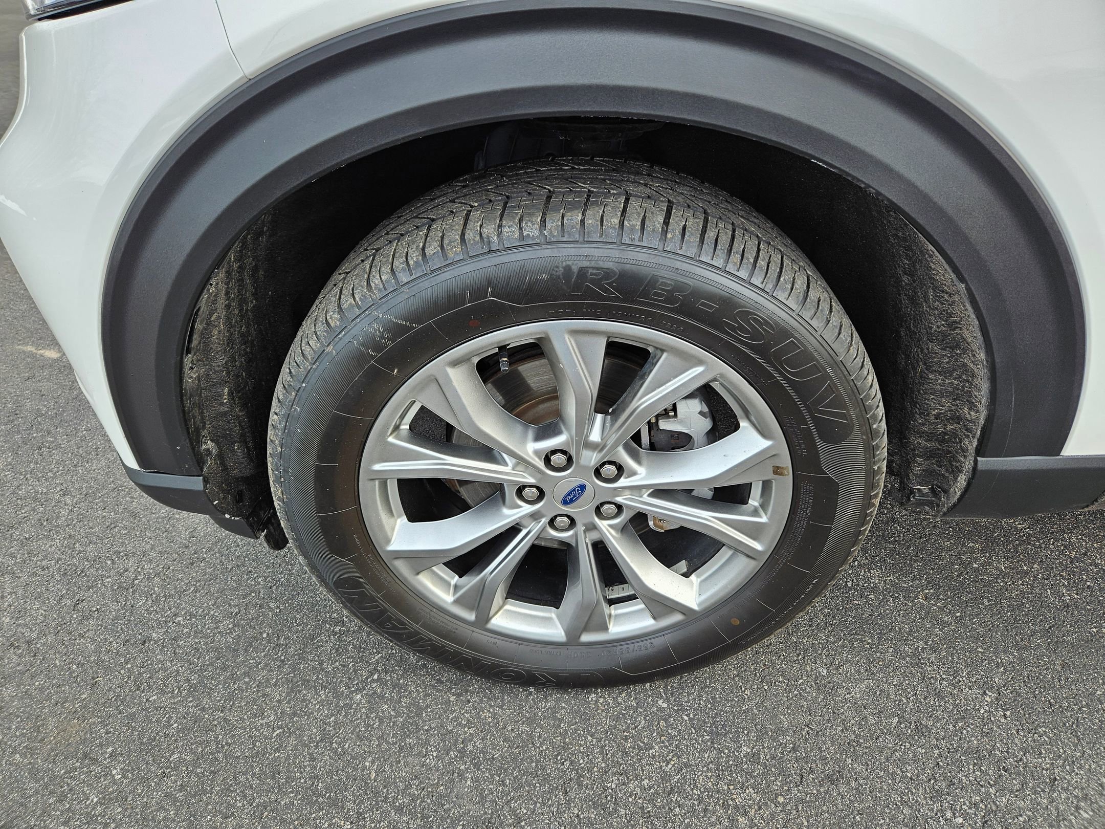 Certified 2022 Ford Explorer XLT w/ Equipment Group 202A image 24