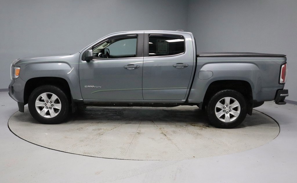 Used 2018 GMC Canyon SLE w/ SLE Convenience Package image 2