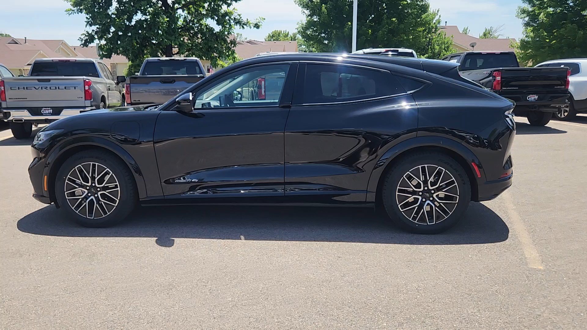 Certified 2024 Ford Mustang Mach-E Premium AWD/4WD image 3