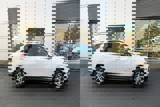 Used 2022 Chevrolet Equinox LT image 5