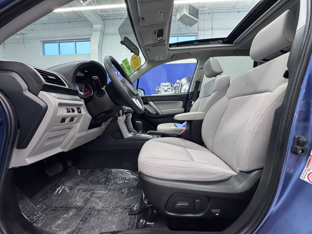 Used 2018 Subaru Forester 2.5i Premium w/ Protection Package #1 AWD/4WD image 11