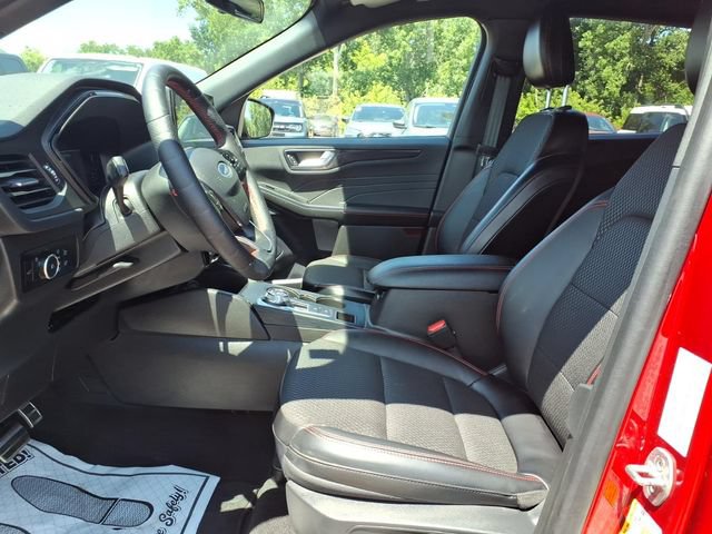 Certified 2024 Ford Escape ST-Line Select w/ Tech Pack #1 AWD/4WD image 12