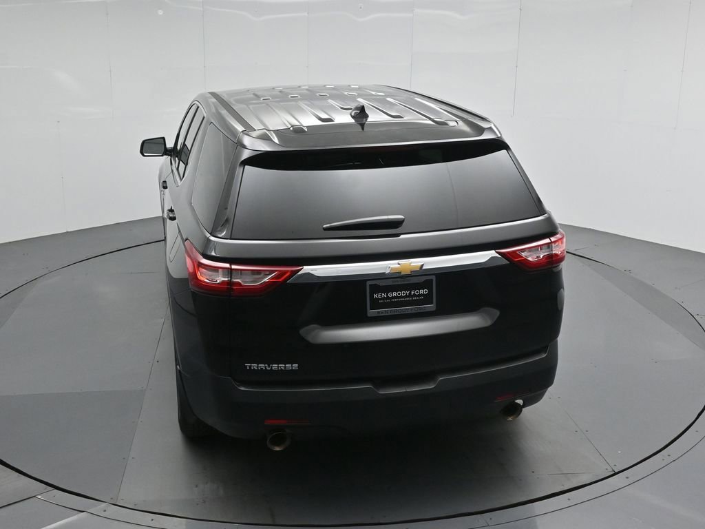 Used 2020 Chevrolet Traverse LS FWD image 39