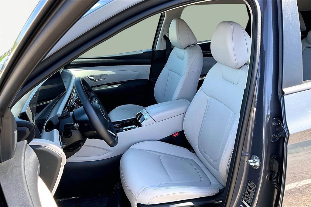 Used 2025 Hyundai Tucson SEL FWD image 25