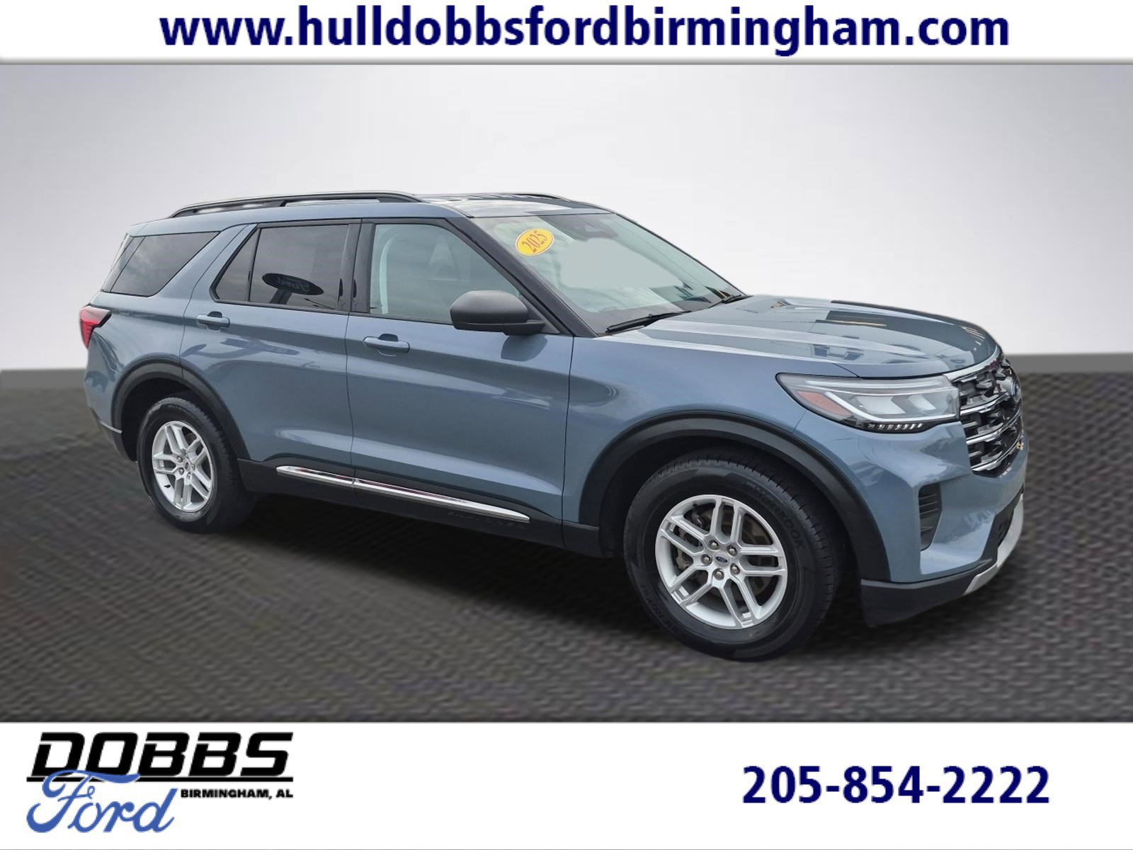 Certified 2025 Ford Explorer Active image 1