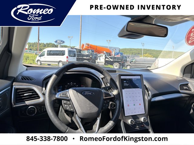 Certified 2024 Ford Edge Titanium AWD/4WD image 14