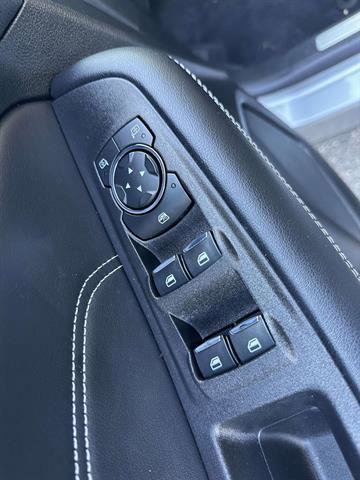 Certified 2024 Ford Edge Titanium image 35