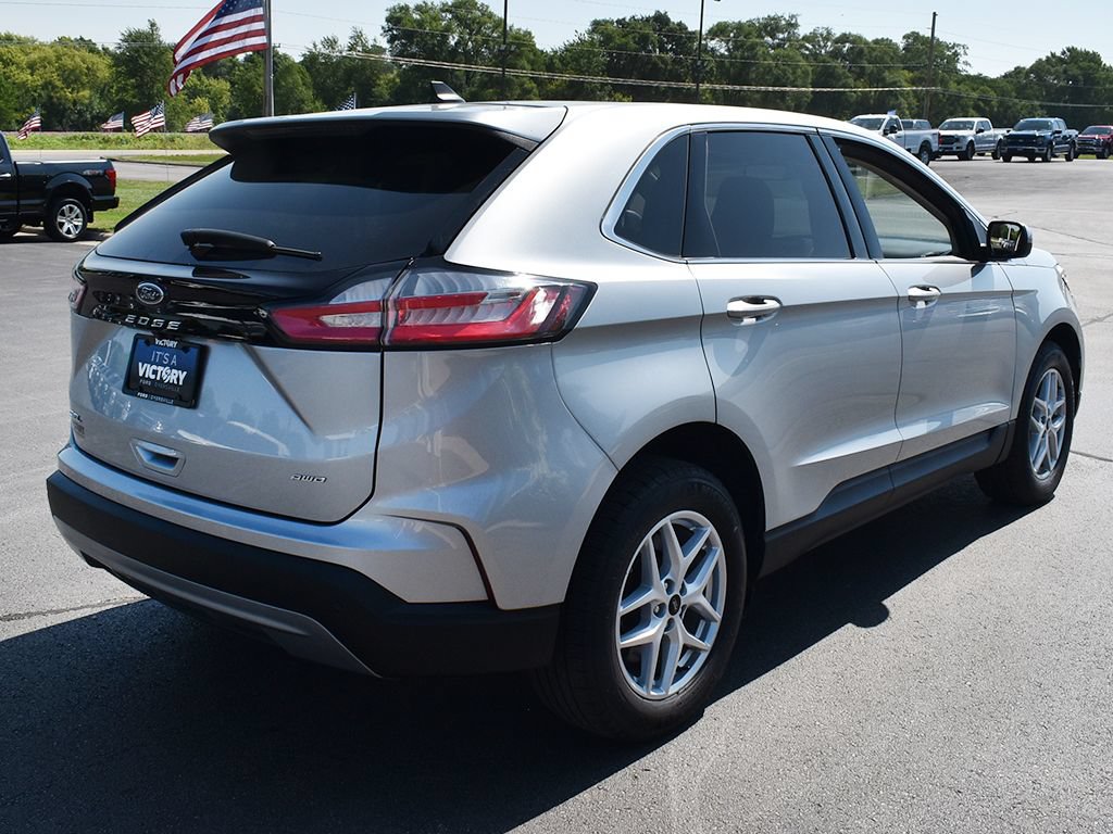Certified 2024 Ford Edge SEL w/ Convenience Package AWD/4WD image 14