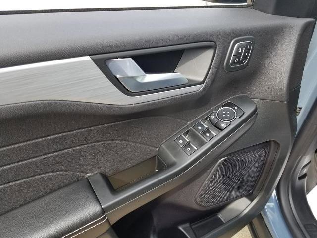 Certified 2023 Ford Escape Platinum image 11