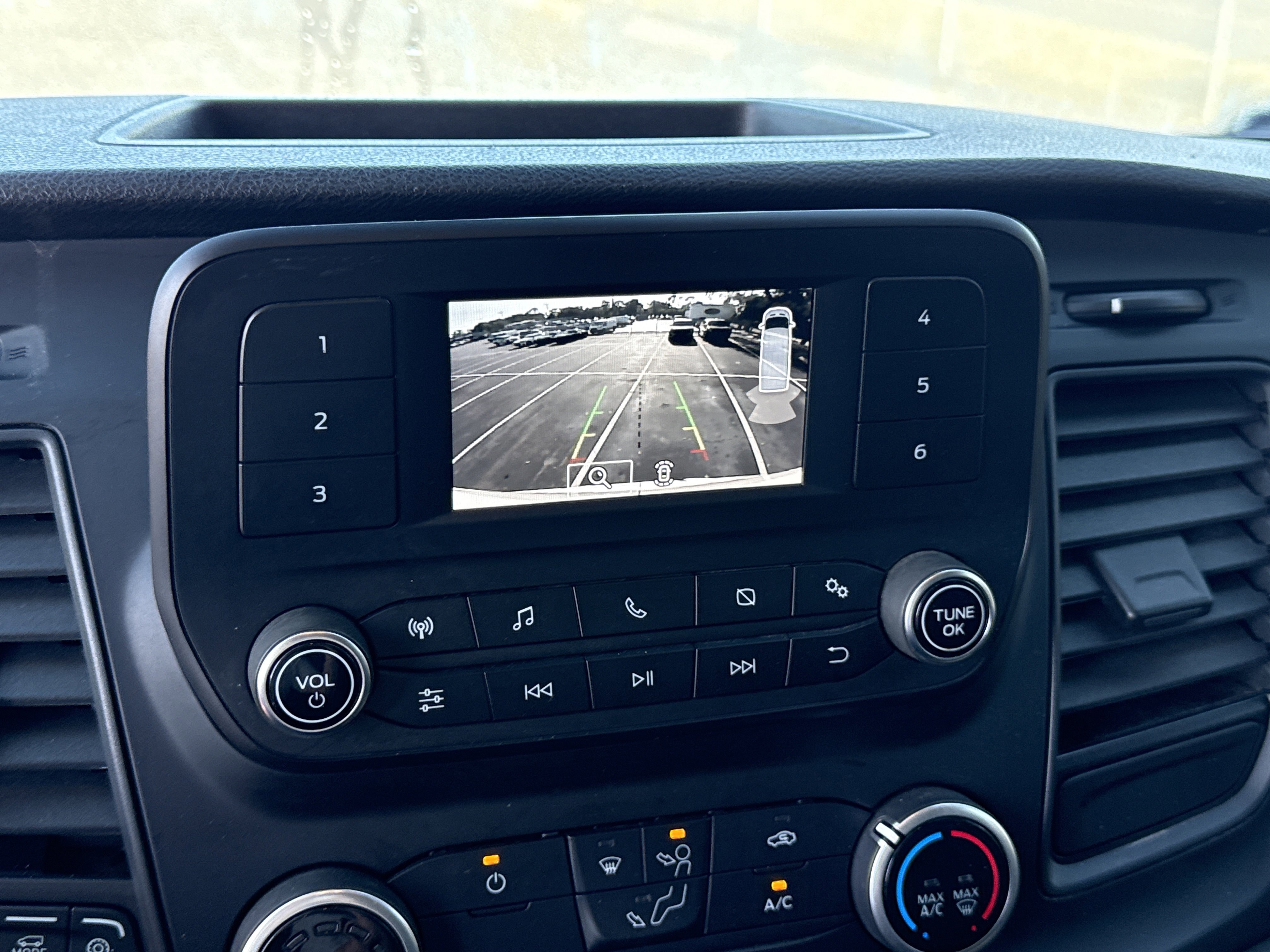 Certified 2022 Ford Transit 250 Medium Roof image 20