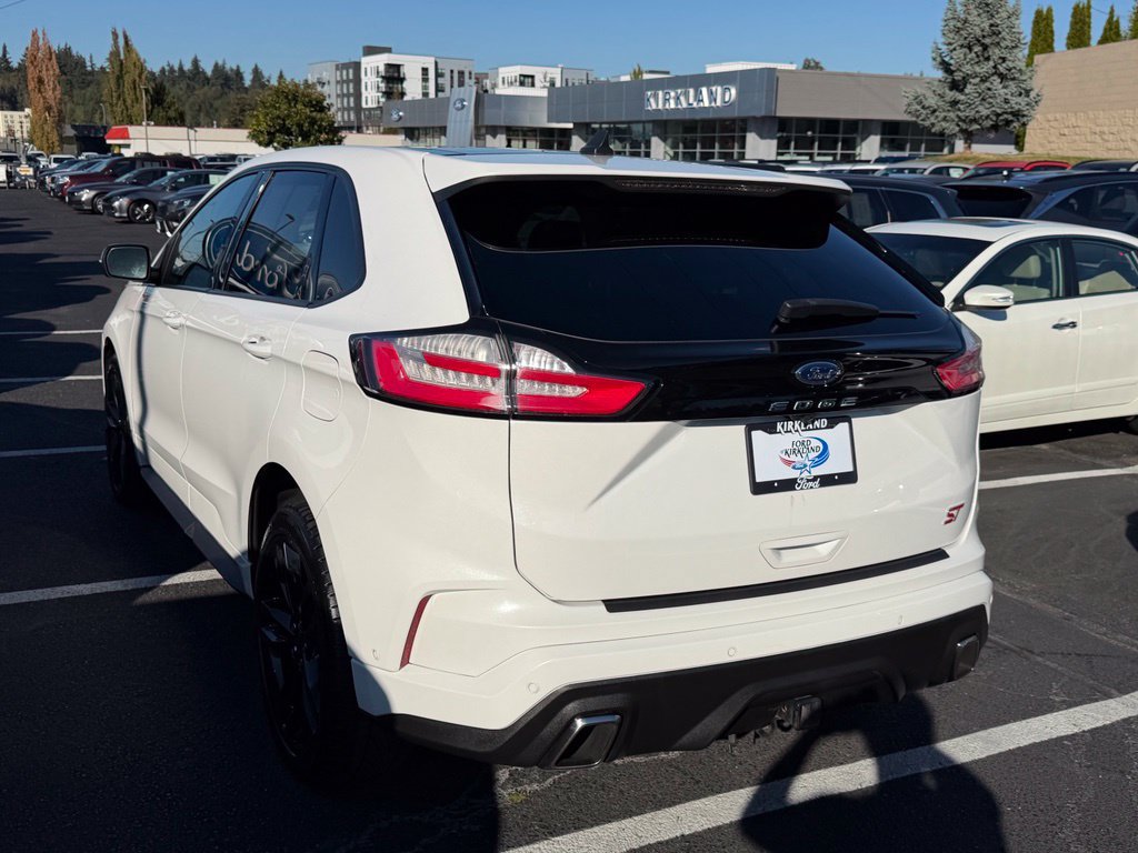 Certified 2021 Ford Edge ST w/ Equipment Group 401A AWD/4WD image 9
