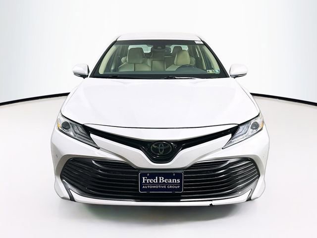 Used 2018 Toyota Camry L image 2