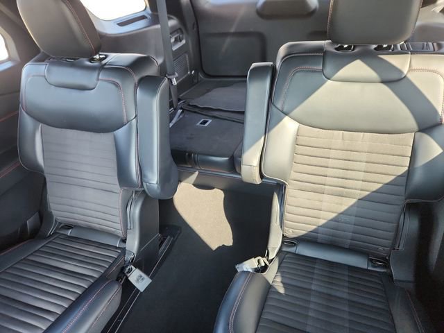 Certified 2025 Ford Explorer ST-Line image 17