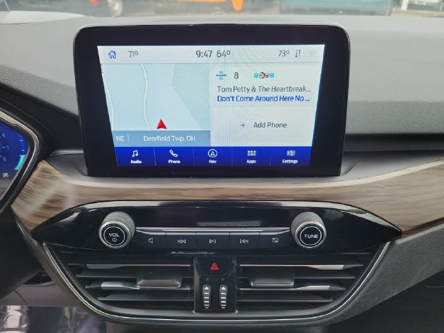 Certified 2020 Ford Escape Titanium AWD/4WD image 31