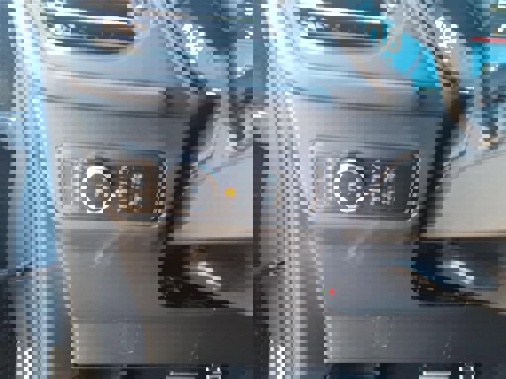 Certified 2023 Ford Escape ST-Line Elite image 18