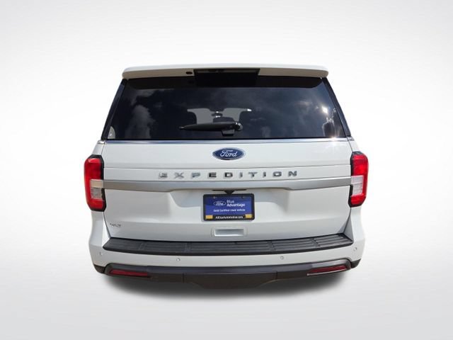 Certified 2024 Ford Expedition XLT RWD image 7