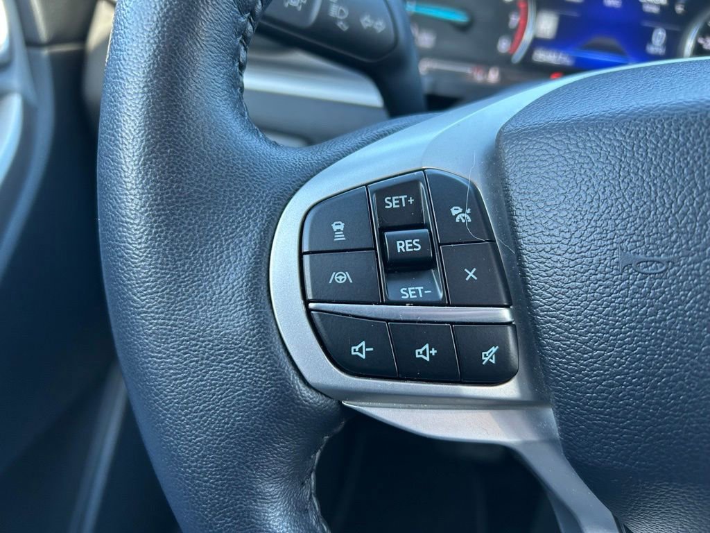 Certified 2023 Ford Explorer XLT w/ Equipment Group 202A image 23