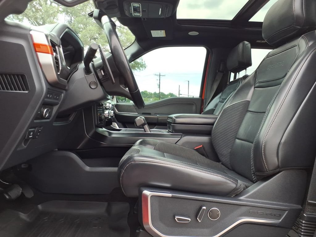 Certified 2022 Ford F150 Raptor w/ Equipment Group 801A High AWD/4WD image 20