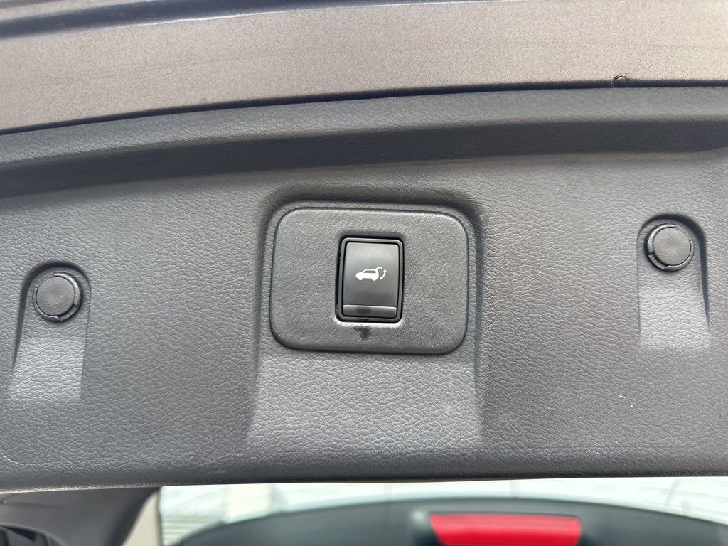 Used 2020 Nissan Murano Platinum image 15