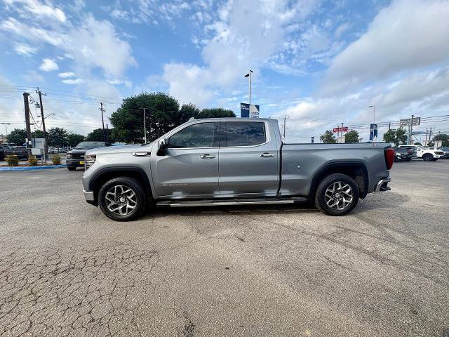 Used 2023 GMC Sierra 1500 SLT AWD/4WD image 8