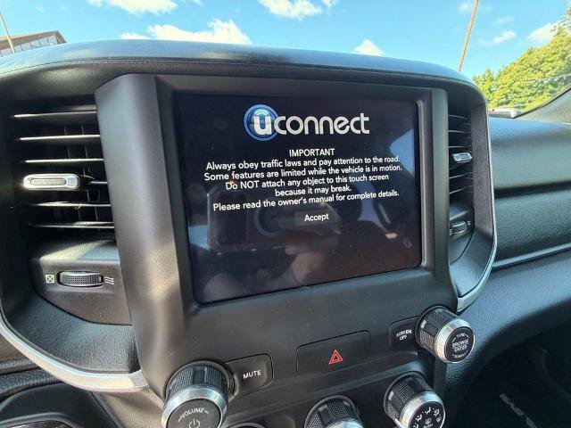 Used 2020 RAM 1500 Big Horn AWD/4WD image 19