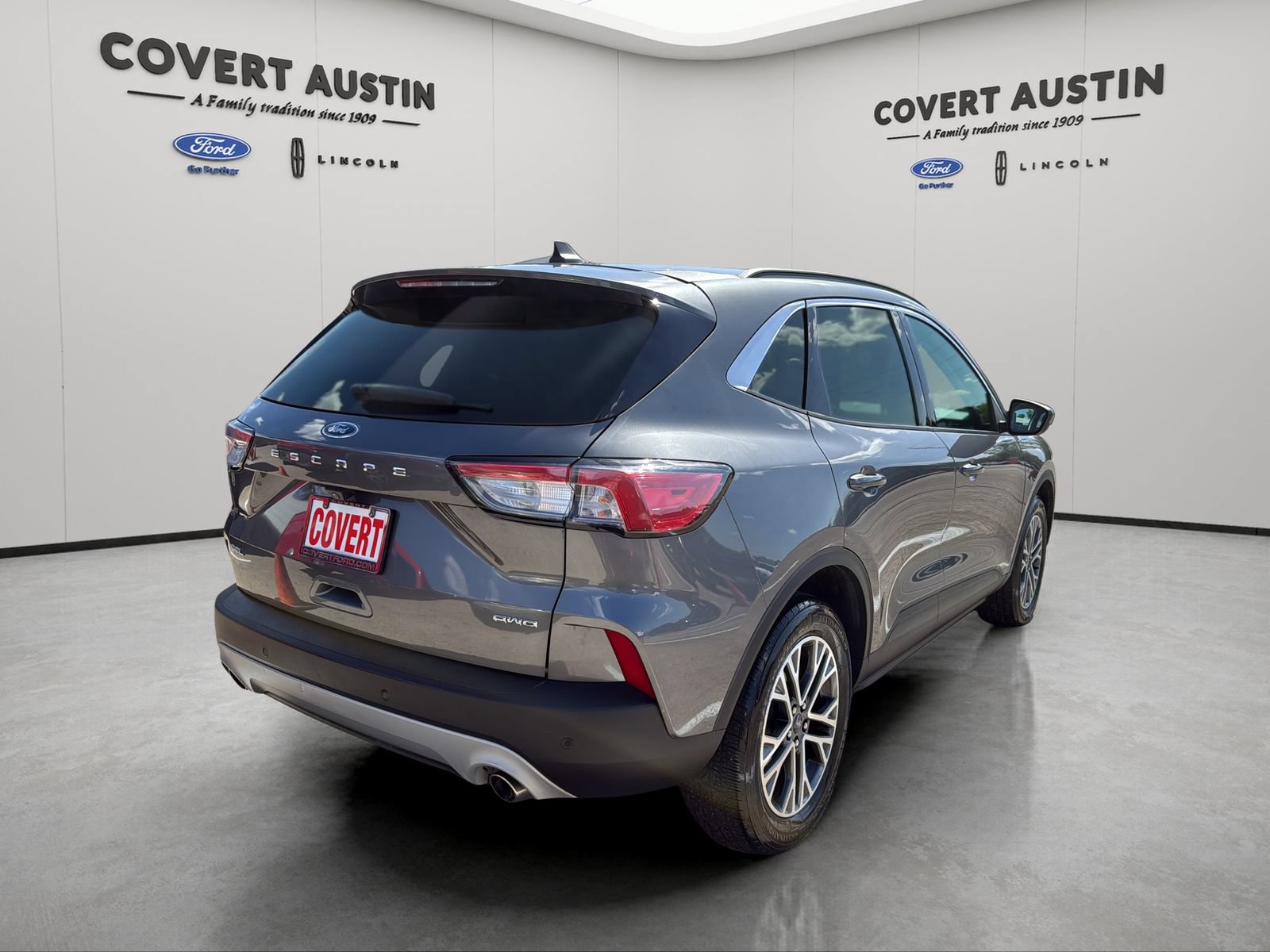 Certified 2021 Ford Escape SEL AWD/4WD image 5