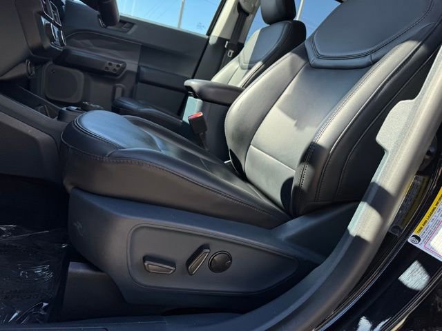 Certified 2024 Ford Maverick Lariat w/ Black Appearance Package image 12