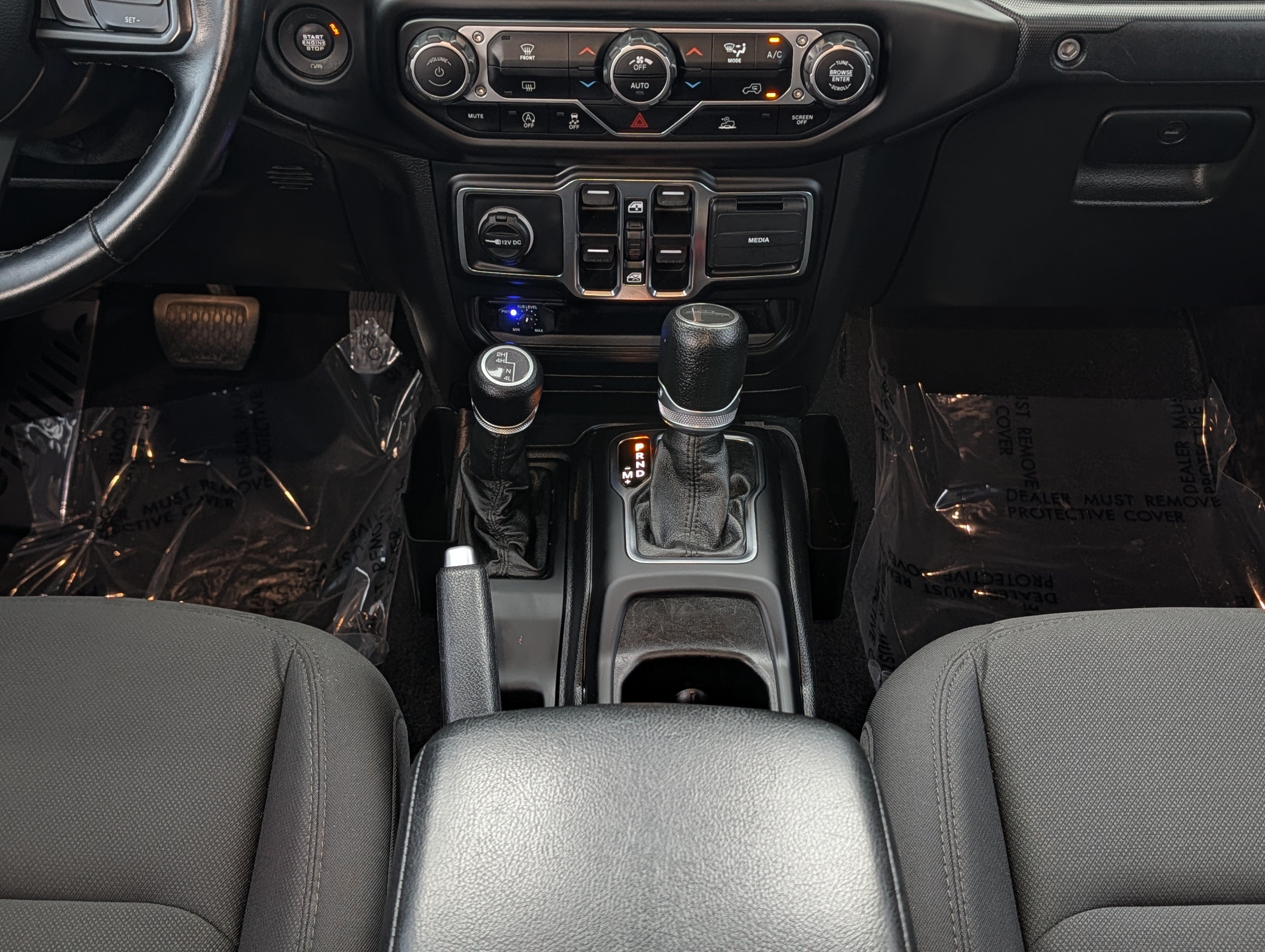 Used 2021 Jeep Gladiator Sport AWD/4WD image 22